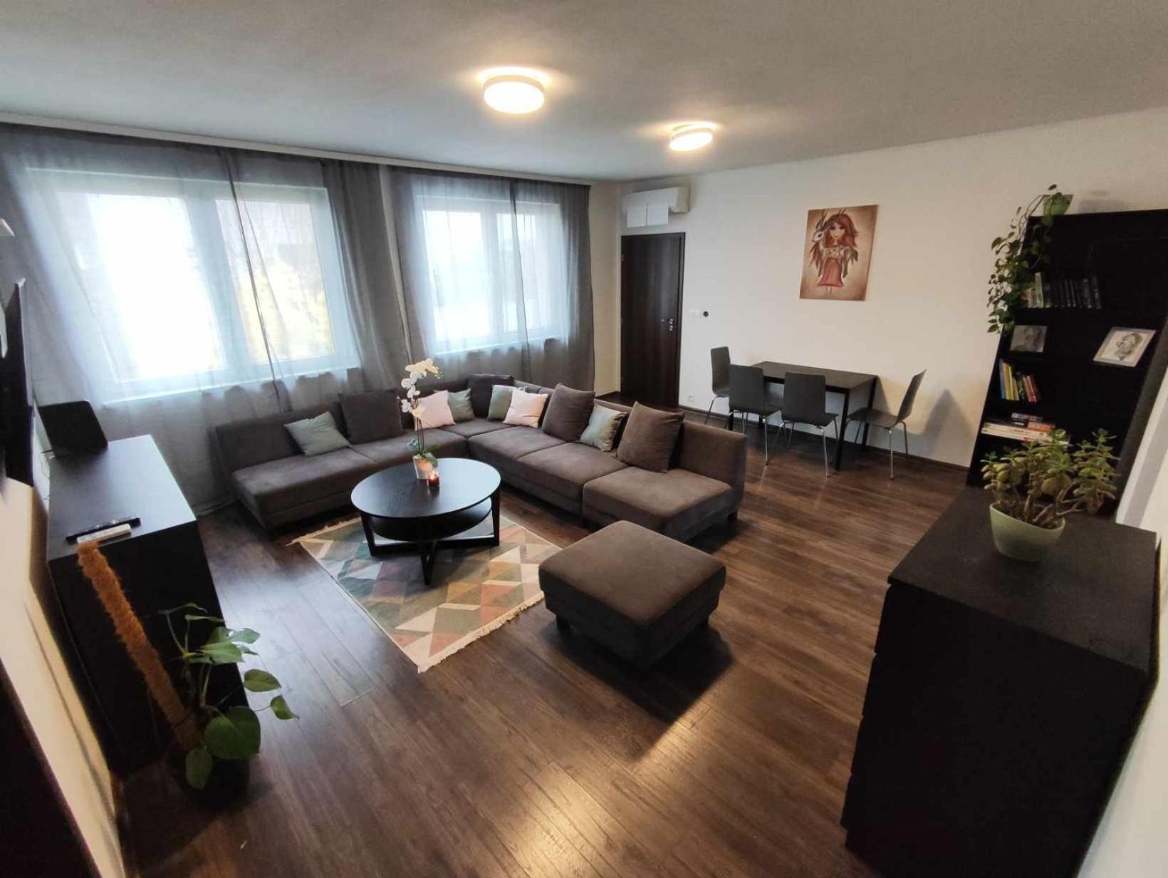 Апартаменти Apartman Dominika Rovinka Екстер'єр фото